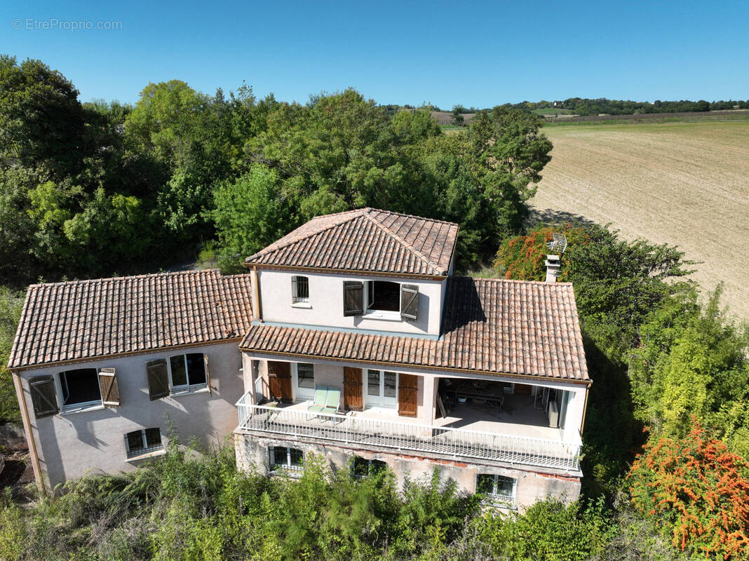 Maison à SAINTE-CROIX