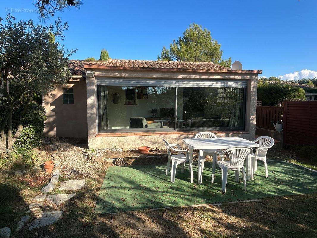 Maison à VAISON-LA-ROMAINE