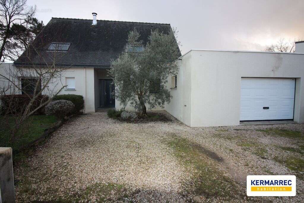 Maison à PLOEREN