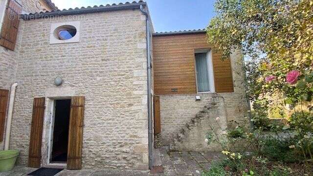 Maison à MURON