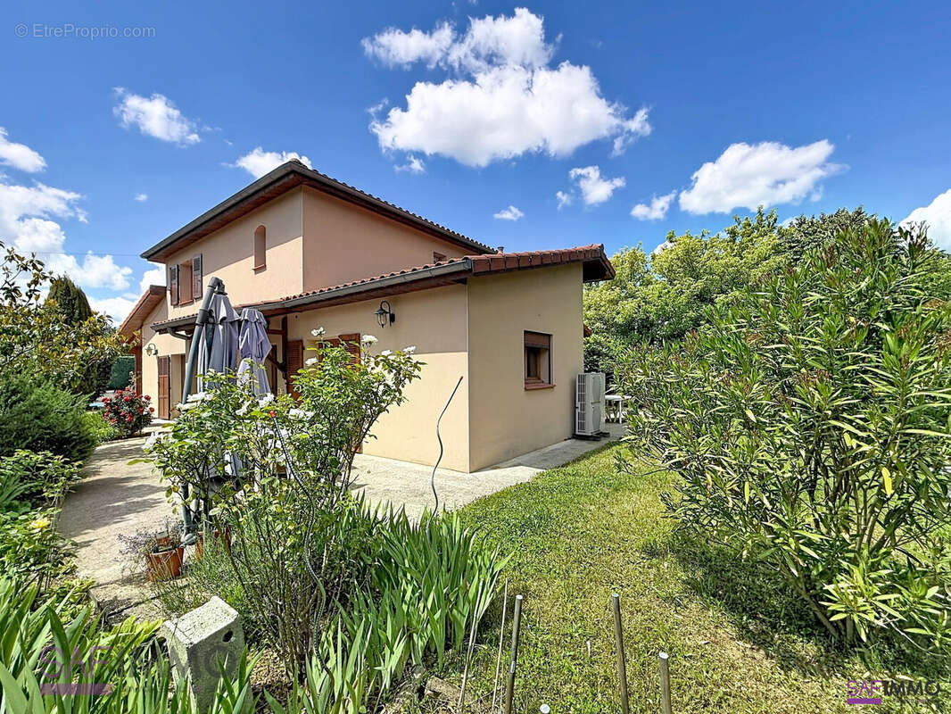 Maison à CHAPONOST