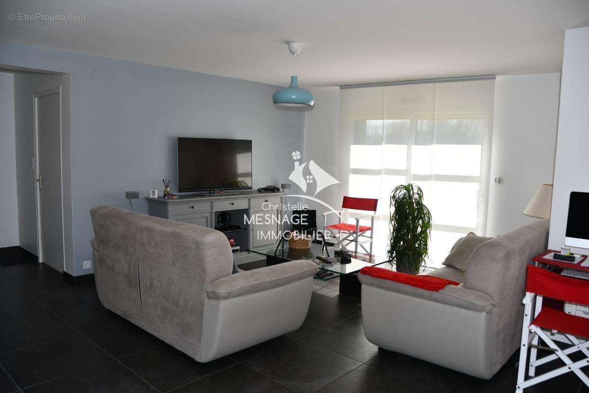 Maison à PLOUER-SUR-RANCE