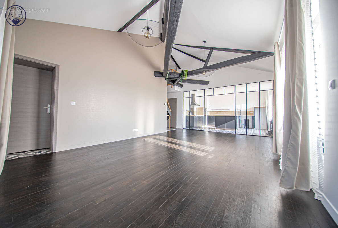 Duplex - 2 chambres et balcon - photo 3