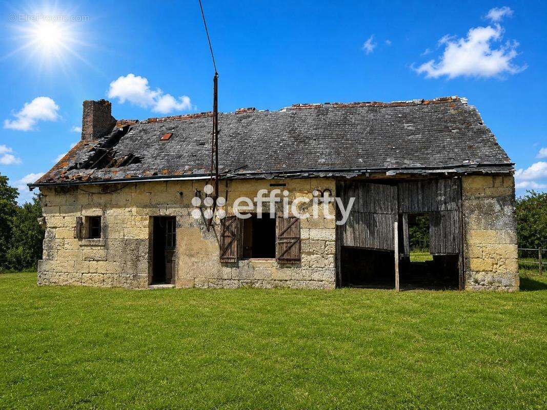 Maison à BESSE-SUR-BRAYE