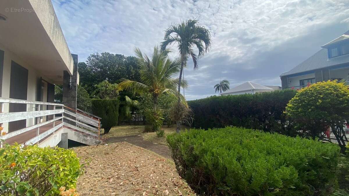 Maison à SAINT-PIERRE