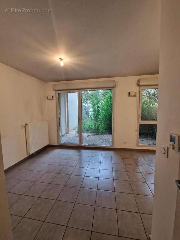   - Appartement à BRON
