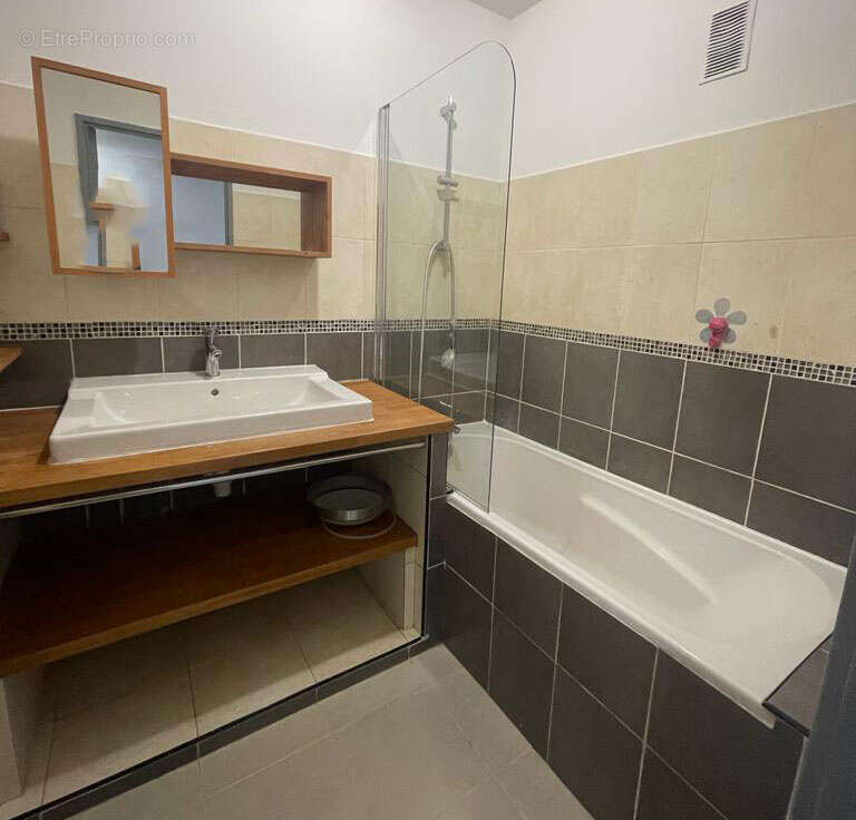Appartement à MARSEILLE-11E