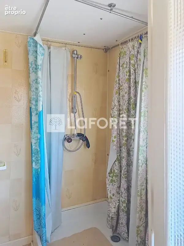 Maison  de village 3 faces 83 m² - 4 Chambres - Prades - photo 10
