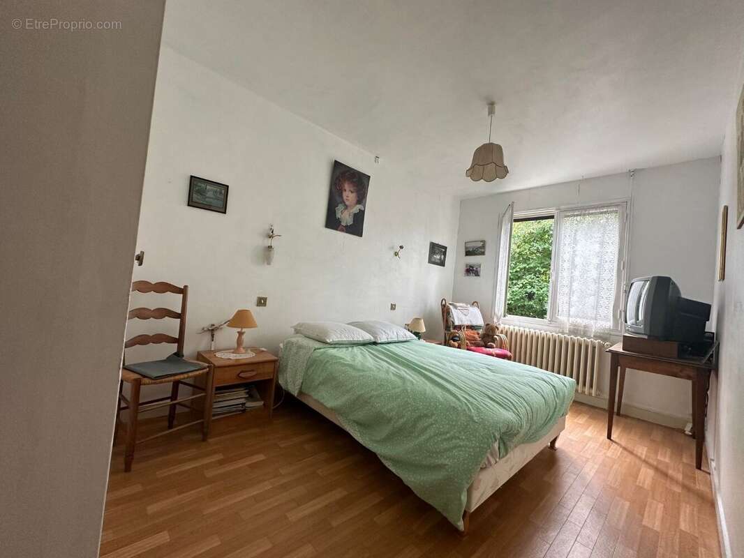 Maison à CHAUDEFONDS-SUR-LAYON