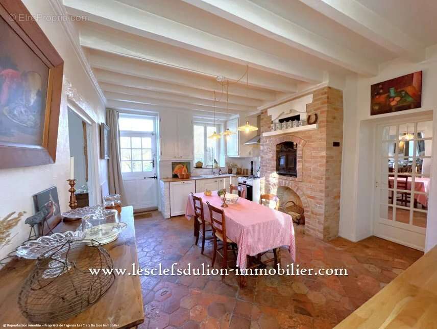 Maison à ECUELLES