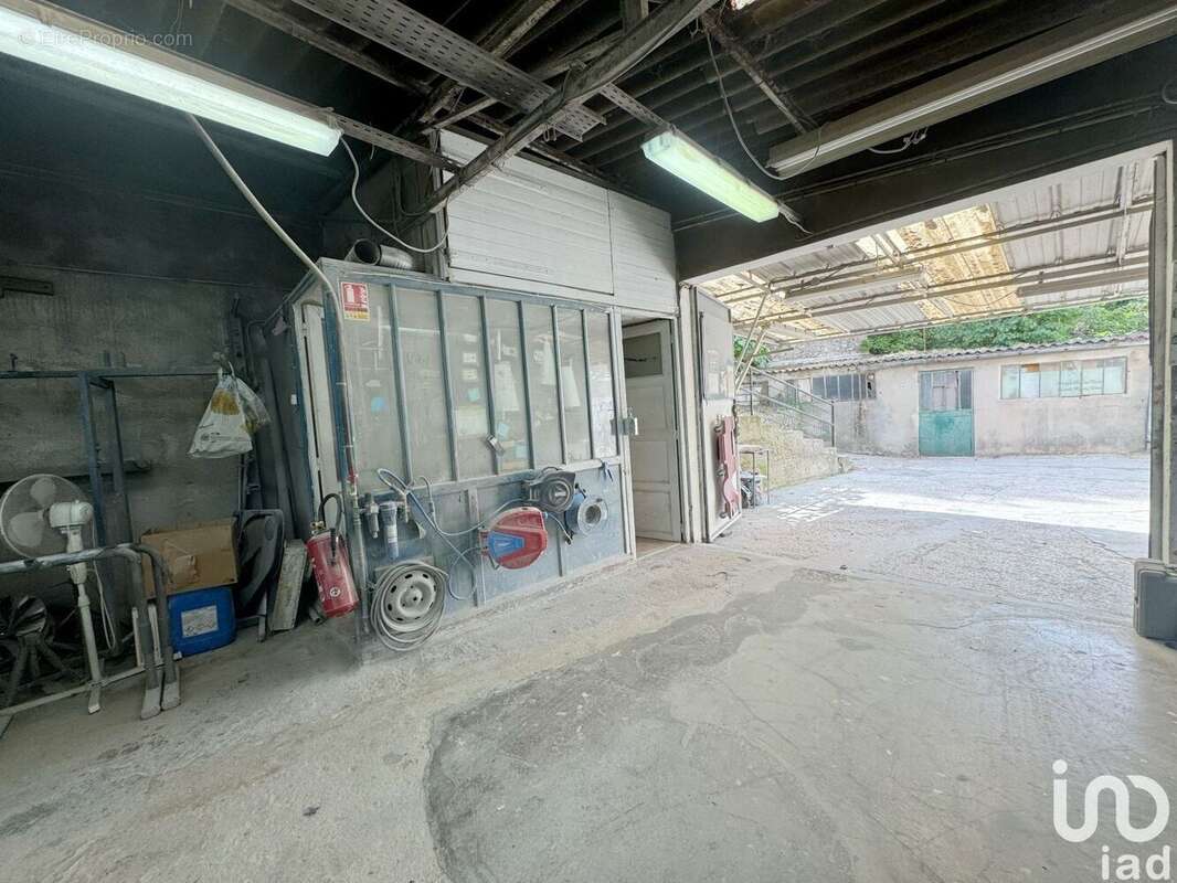 Photo 3 - Commerce à TOULON