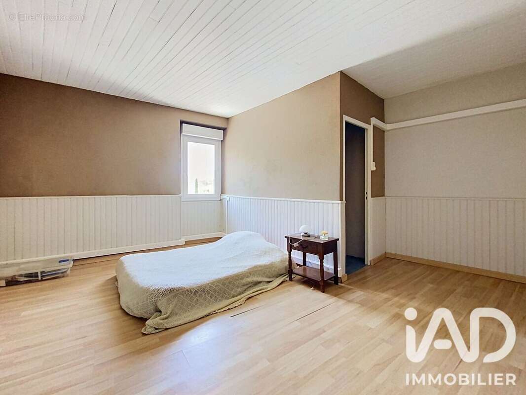 Maison 119 m² à Saint-Gervais-Sur-Roubion  - photo 8