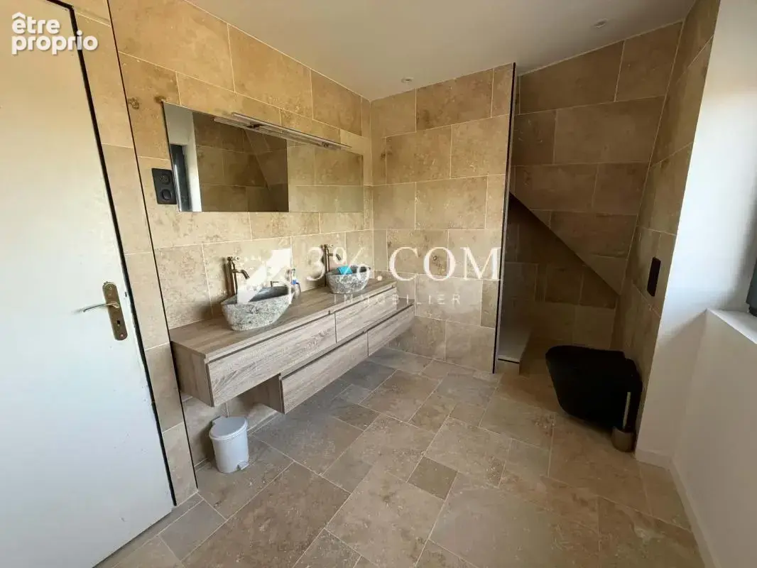 Maison individuelle excavee 110 m2 hab 3 ch grand jardin - photo 8