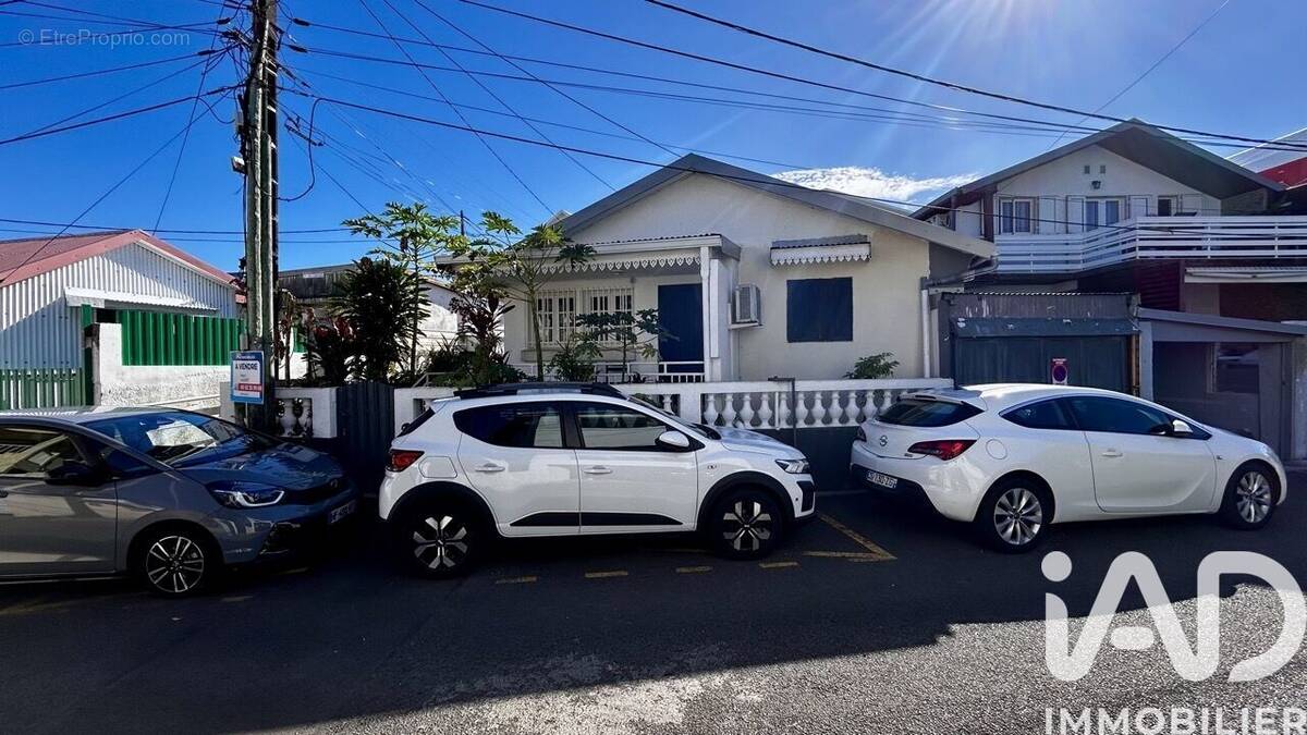 Photo 1 - Maison à SAINT-PIERRE