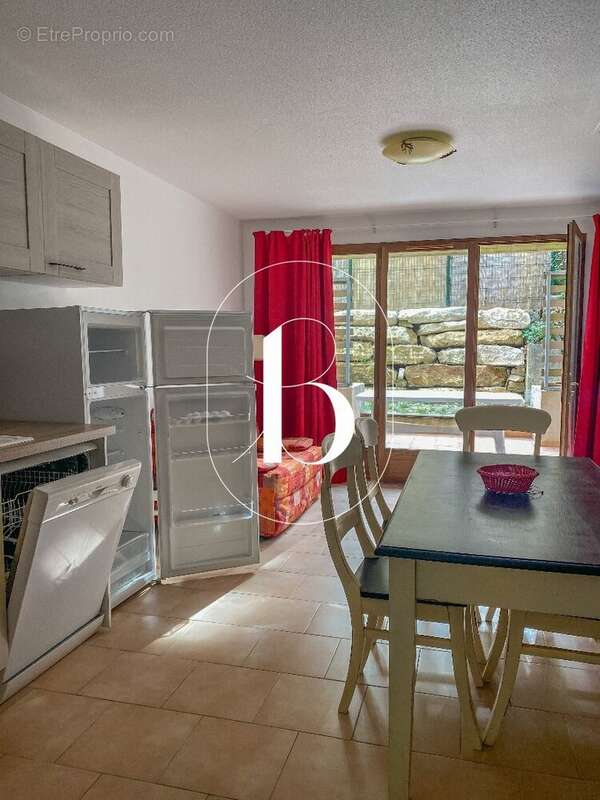 Appartement à BARJAC