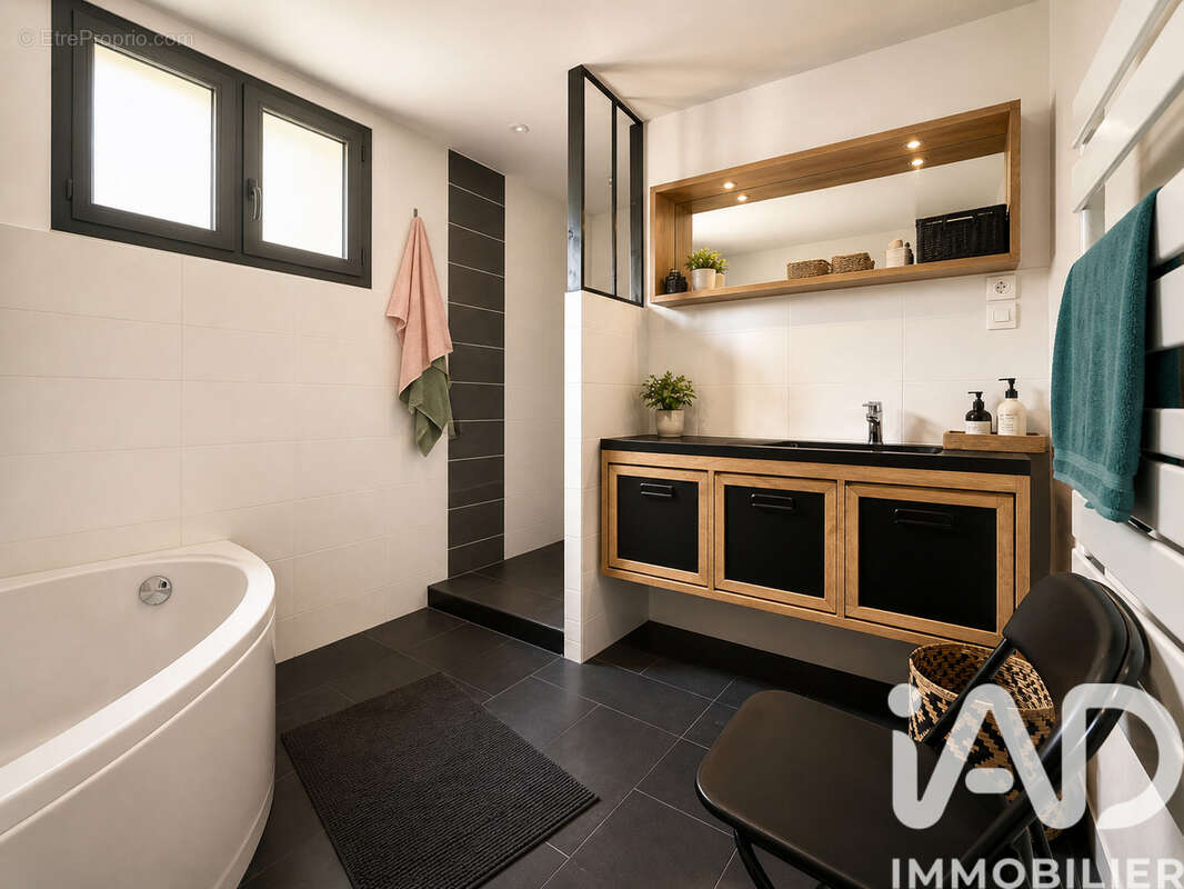 Maison 196 m² à Fourneville  - photo 6
