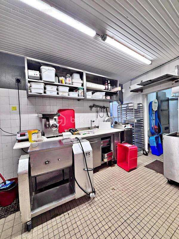 Immeuble avec Local professionnel - Centre ville - photo 5