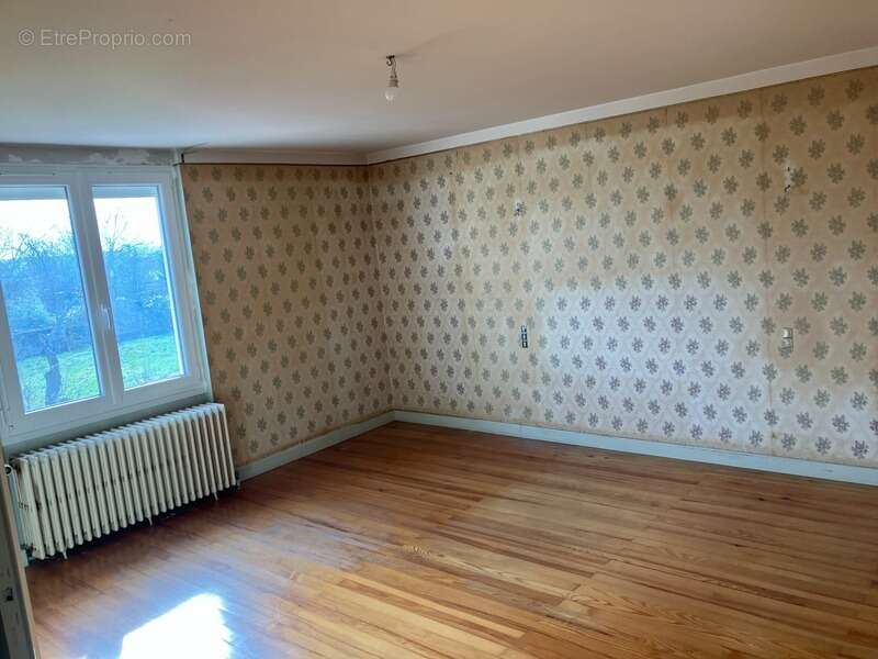 Maison à vendre 6 pièces proche à TAPONAS (69220) 15 mn de villefranche - Maison de 110 m² avec Jardin privatif et 2 Parkings .A - photo 6