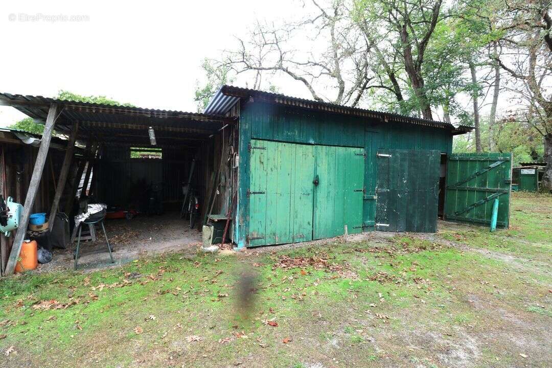 Maison à LERM-ET-MUSSET