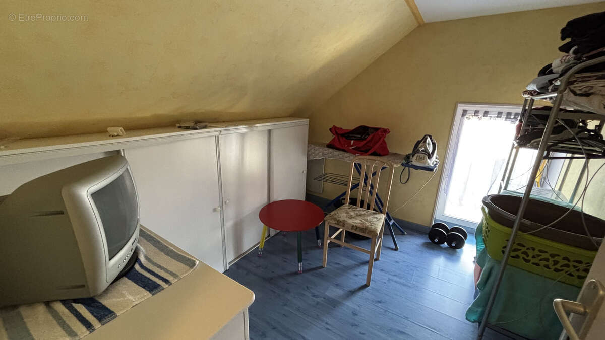 Maison à BEAUVILLIERS