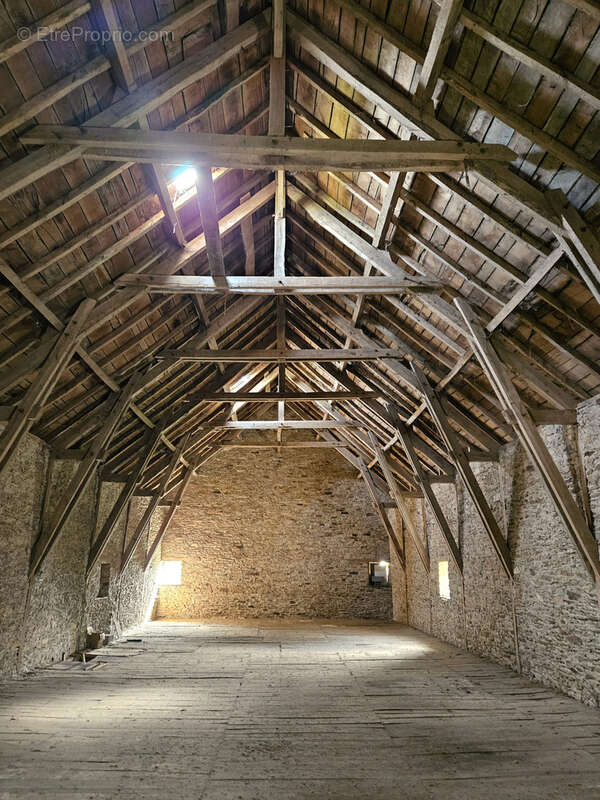 Maison à CALMONT