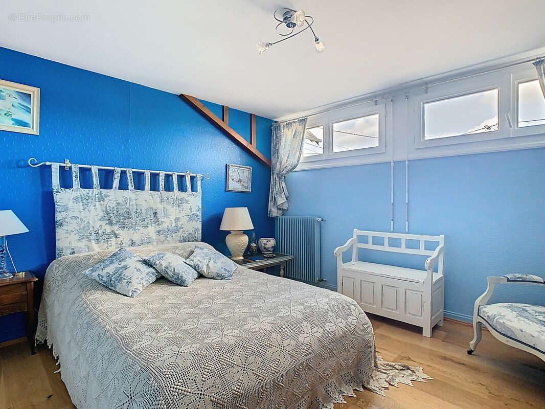 Maison à ISIGNY-SUR-MER