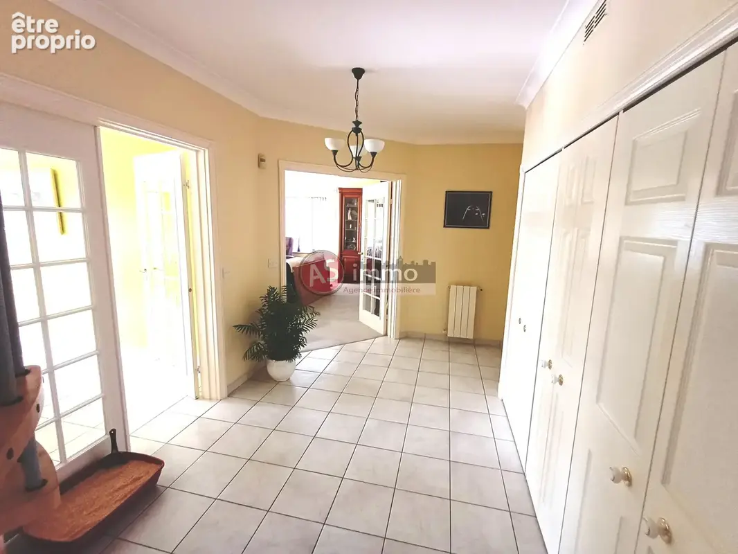 Belle Maison Familiale en parfait état, spacieuse et lumineuse. - photo 24