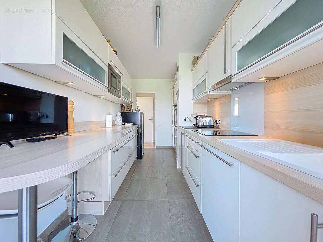 Appartement à MANDELIEU-LA-NAPOULE