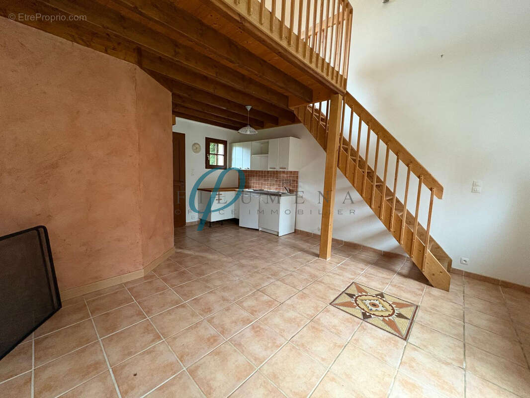 Maison à SUCE-SUR-ERDRE