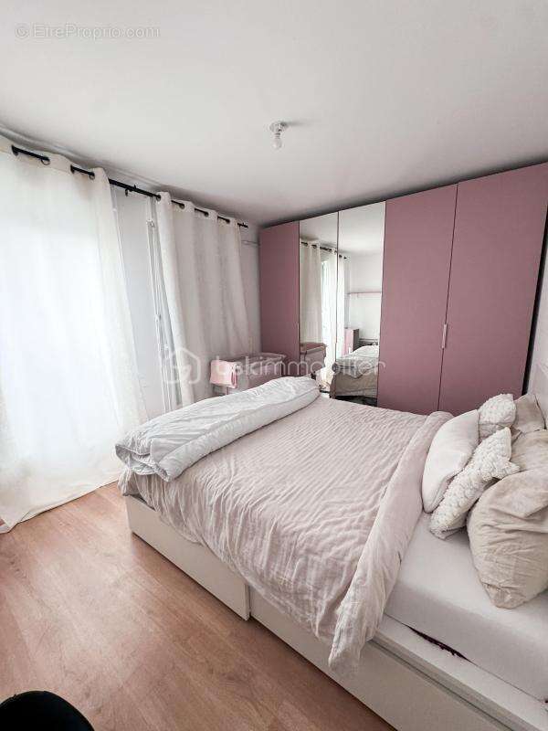 Appartement à ROISSY-EN-BRIE