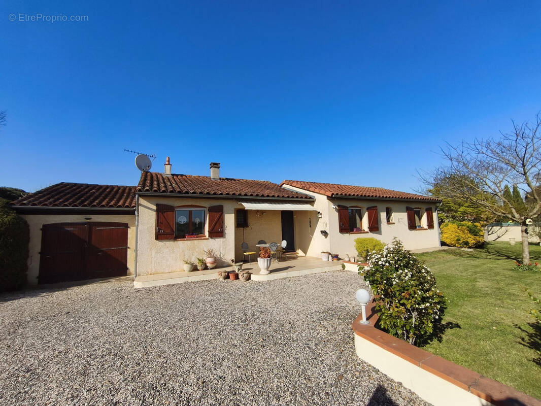 Maison à FONTENILLES