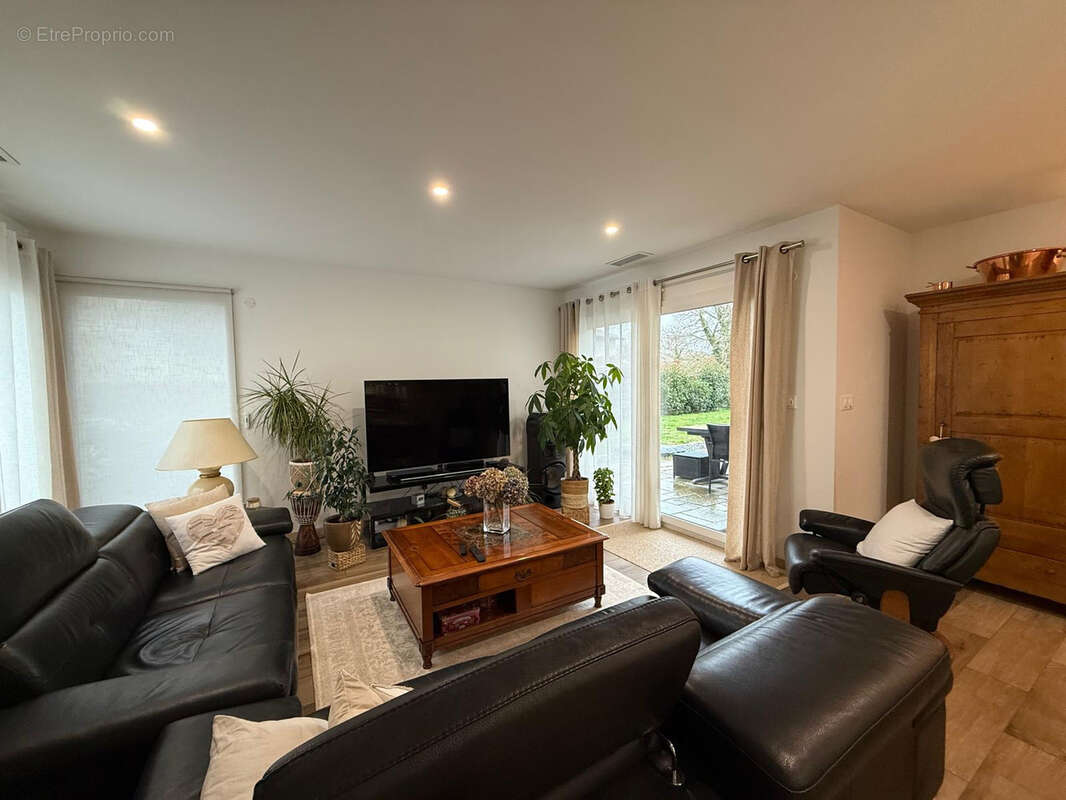 Maison à BELIN-BELIET