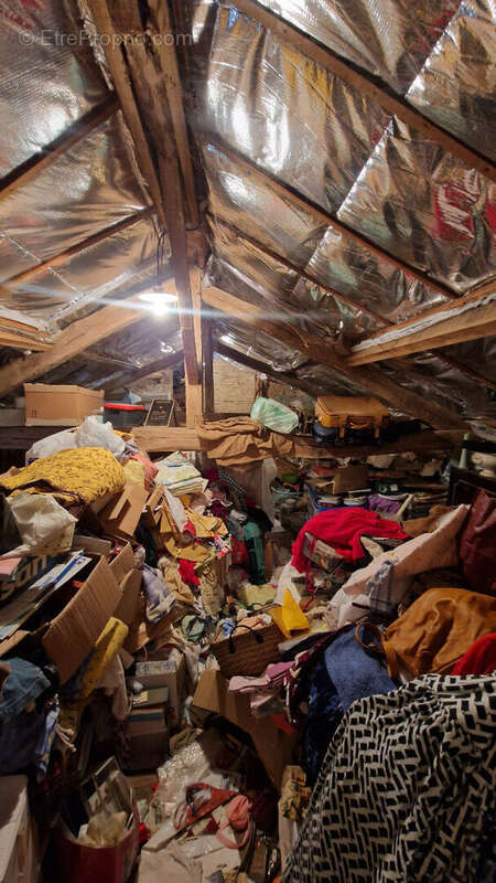 Maison à SAINT-SAUD-LACOUSSIERE