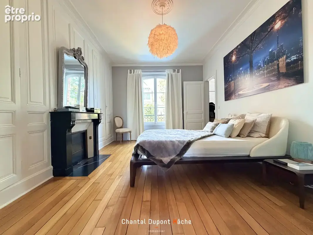 EXCLUSIVITE- CHARTRES CHANZY- Magnifique maison bourgeoise fin XIXème, jardin, deux parkings privatifs. - photo 10