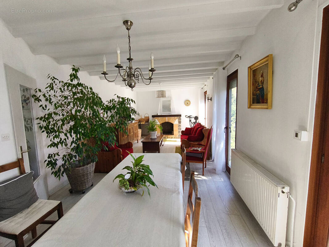 Maison à ESCAUTPONT