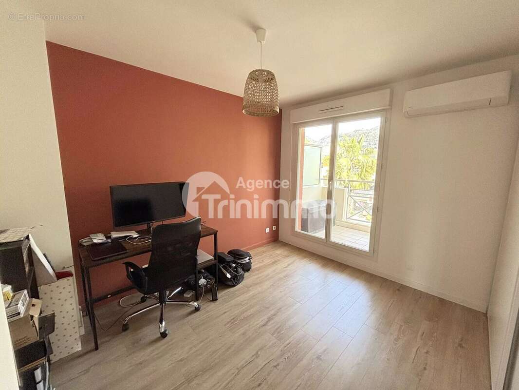 Appartement à SAINT-ANDRE-DE-LA-ROCHE