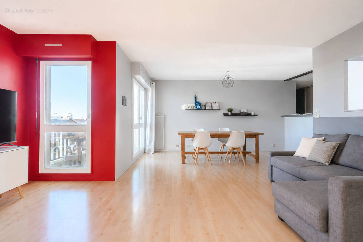 Appartement à BORDEAUX