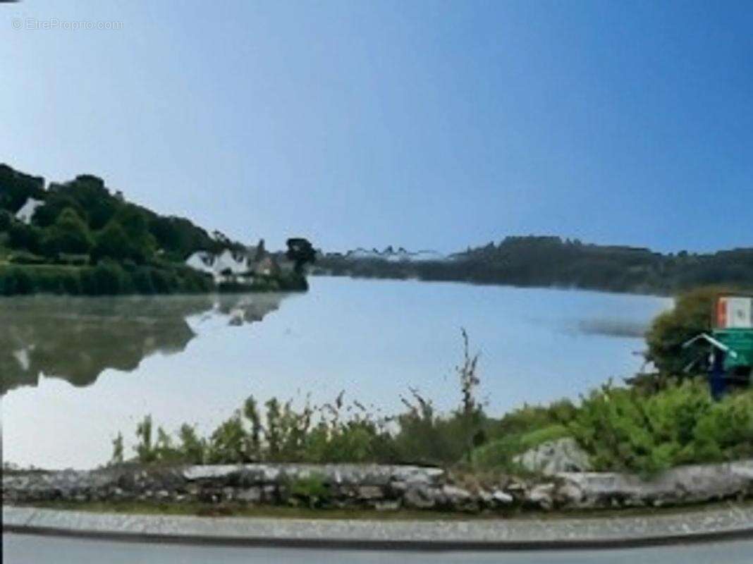 Maison à JUGON-LES-LACS