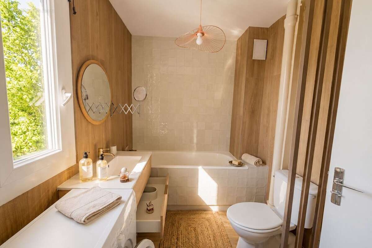 Appartement à SAINT-MAUR-DES-FOSSES