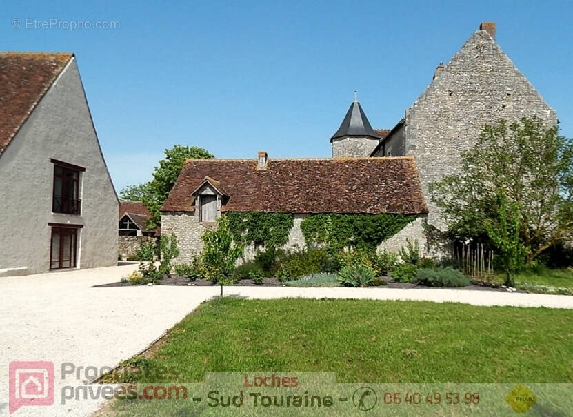 Maison à REIGNAC-SUR-INDRE