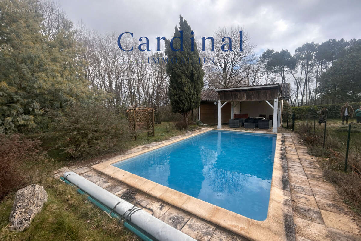 Maison à COURSAC