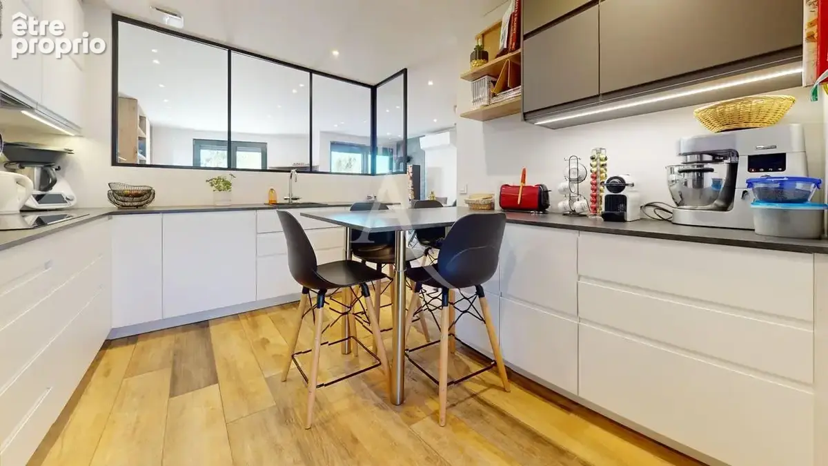 Maison  6 pièce(s) 125 m2 - photo 2