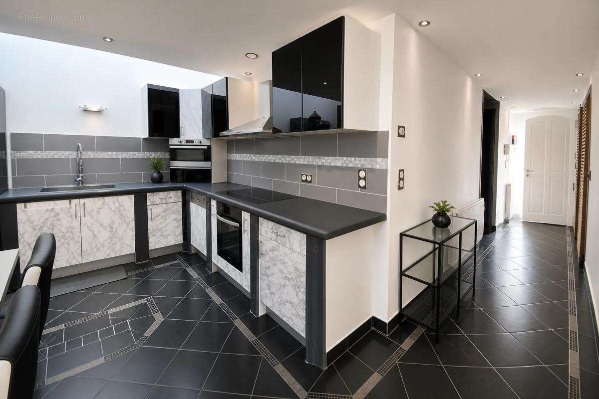 Appartement à VILLEMOMBLE