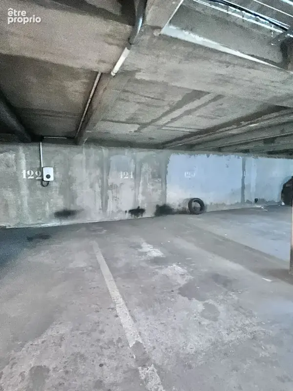 Photo Parking à Paris-10e au prix de 19 900€