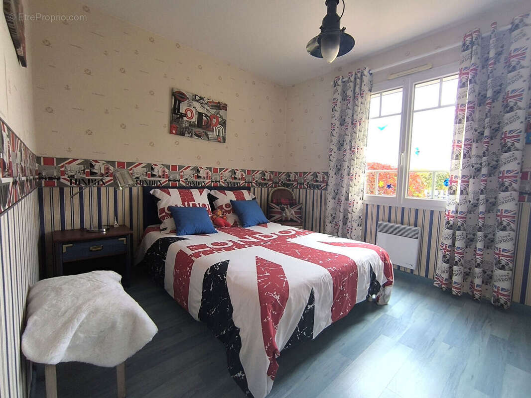 Maison à COMMEQUIERS