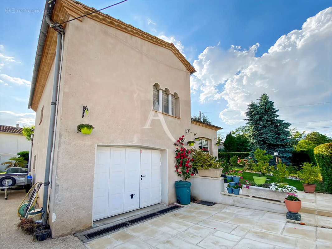 Maison à MONSEMPRON-LIBOS