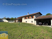 Maison à BUSSY-ALBIEUX