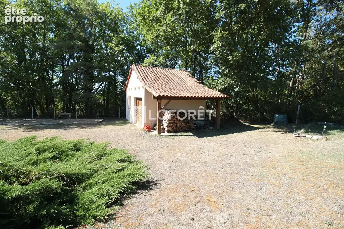 Plain pied à La Chapelle Faucher de 105 m2 avec vue imprenable sur la vallée - photo 15