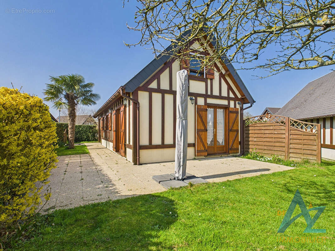 Maison à MERVILLE-FRANCEVILLE-PLAGE