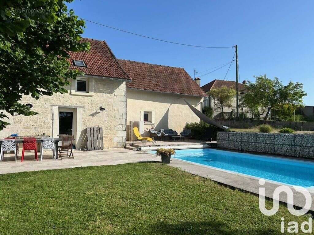 Photo 3 - Maison à SAINT-SAUVEUR